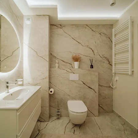 Silence Krass Z Prywatnym Jackuzi 公寓 *