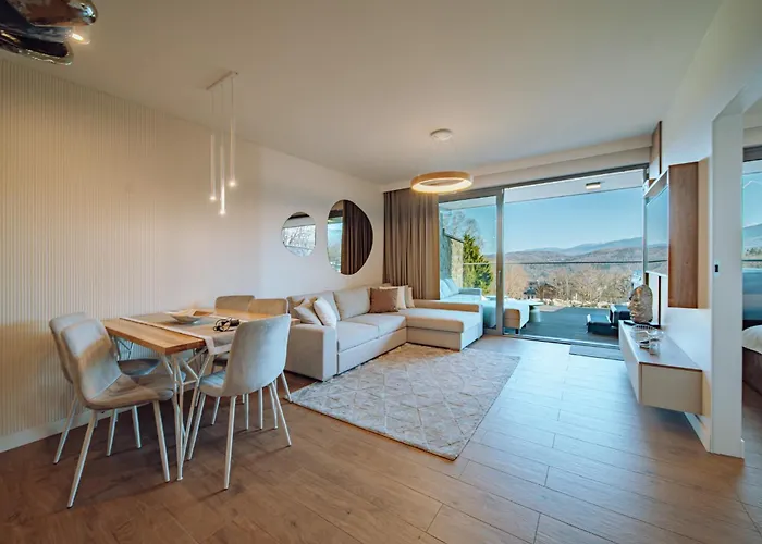 Silence Krass Z Prywatnym Jackuzi